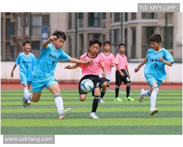 海口巴塞罗那足球学校助力青少年足球梦想培养未来球星